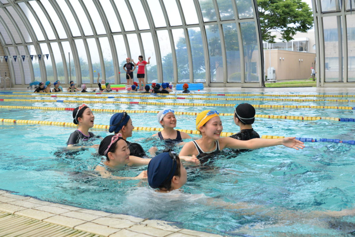 夏到来？幼児体育の温水プールは涼しさ満点！