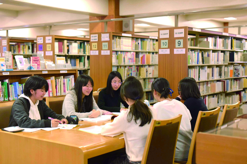 春期休業期間中の図書長期貸出について