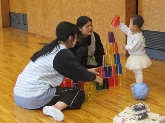 【幼児教育科】子育て支援イベント「学生と遊ぼうー学生企画ー」を開催しました