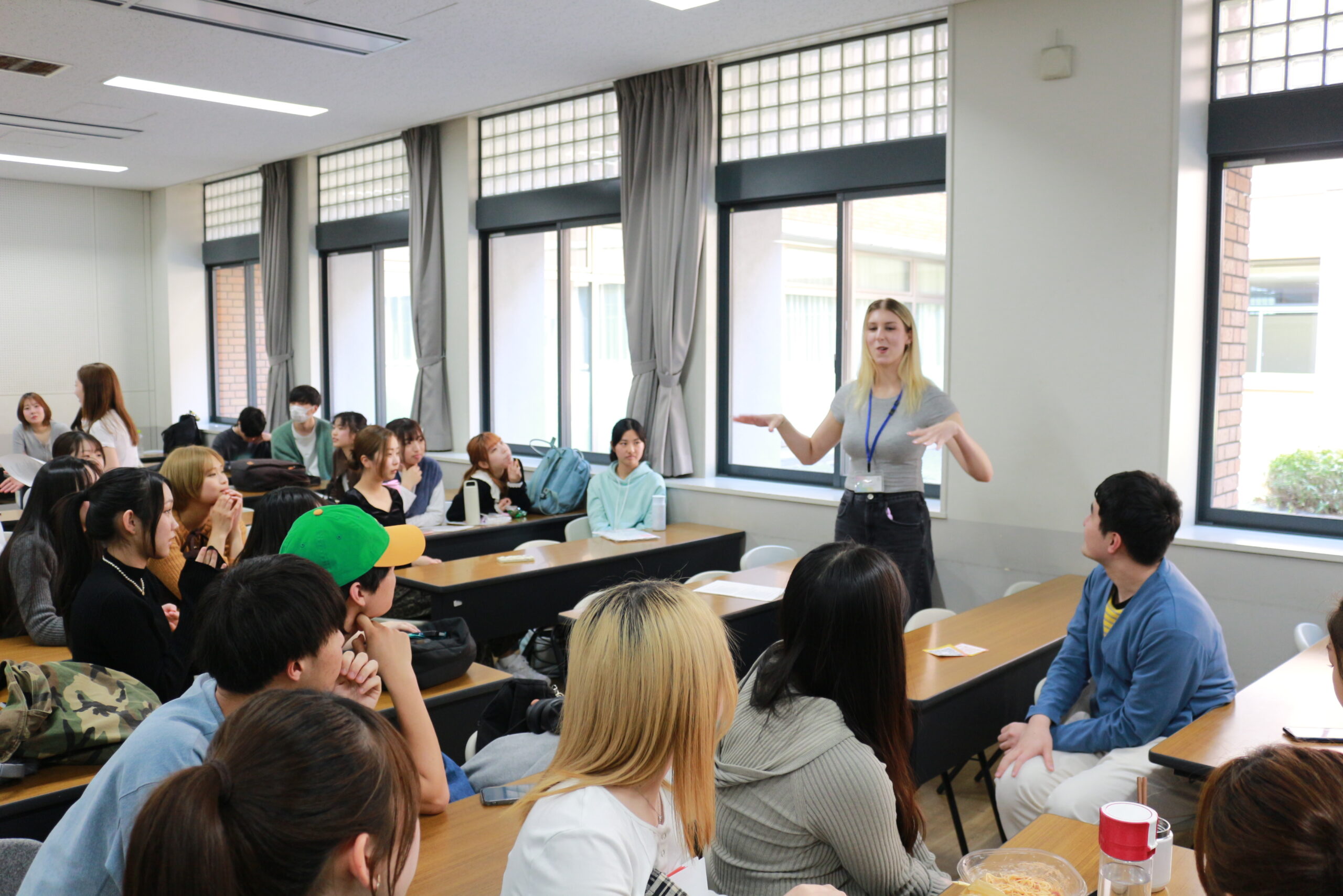 留学生が英語学修をサポートする「Learning Nexus Communication Center」を紹介する「Meet Your Tutors!」が開かれました