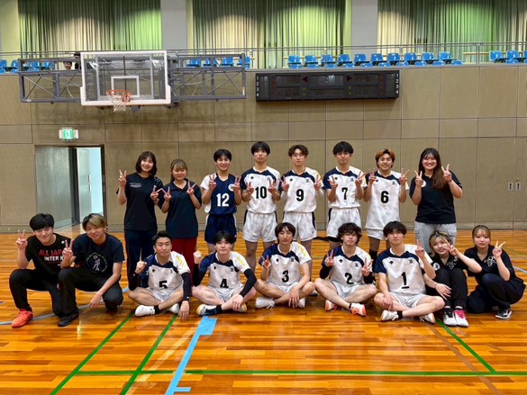 男子バレーボール部が春季リーグ戦で全勝優勝し、公式戦12連勝中、再び1季でリーグ昇格を果たしました