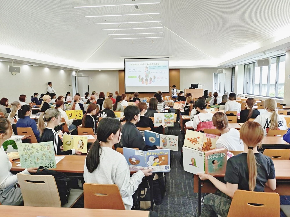 【授業のひとコマ】幼児教育学科「保育実習指導」