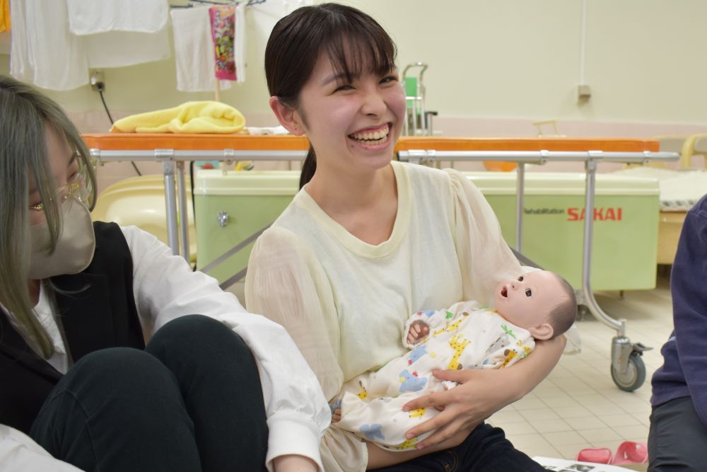 【授業のひとコマ】幼児教育学科「子どもの保健」