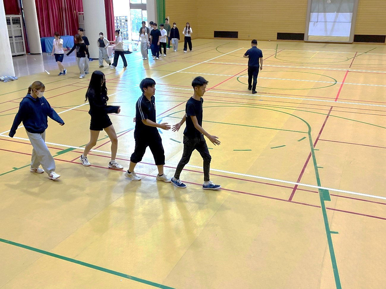 ＜理学療法学課程＞循環障害理学療法治療学の特別講義を行いました。