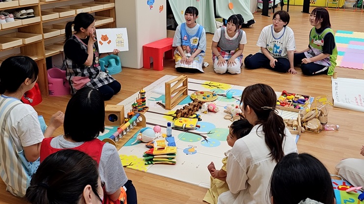 【幼児教育科】子育て支援イベント「発達の気になる子を育てる保護者との座談会」を開催しました
