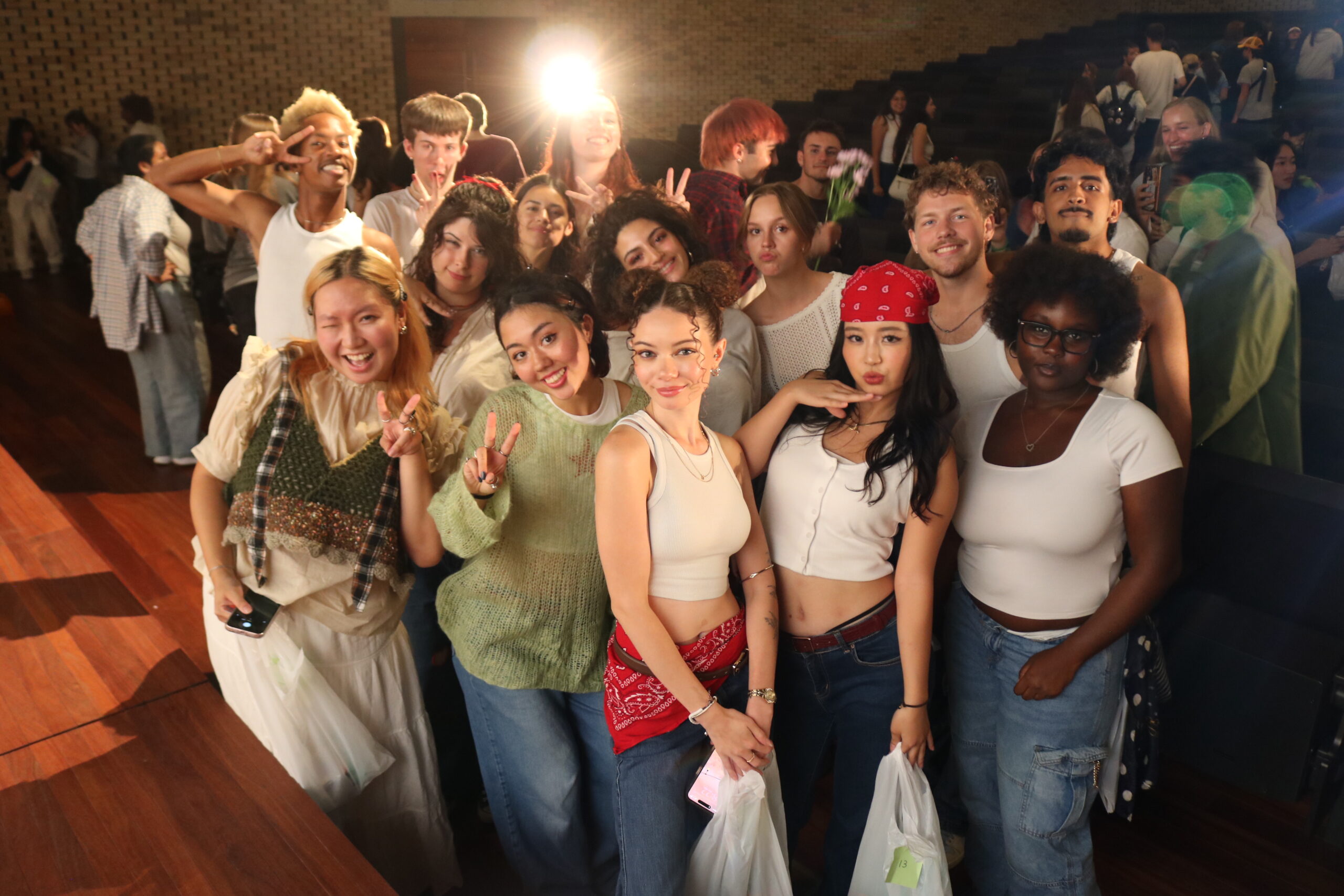 「GLOBAL COMMONS 結-YUI-」に入居する留学生と外大生がパフォーマンスを披露する「GOT TALENT」が開かれました