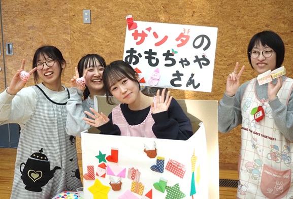 【幼児教育科】子育て支援イベント「見て聞いてさわっ手わいわいひろば【感覚統合遊び】」を開催しました