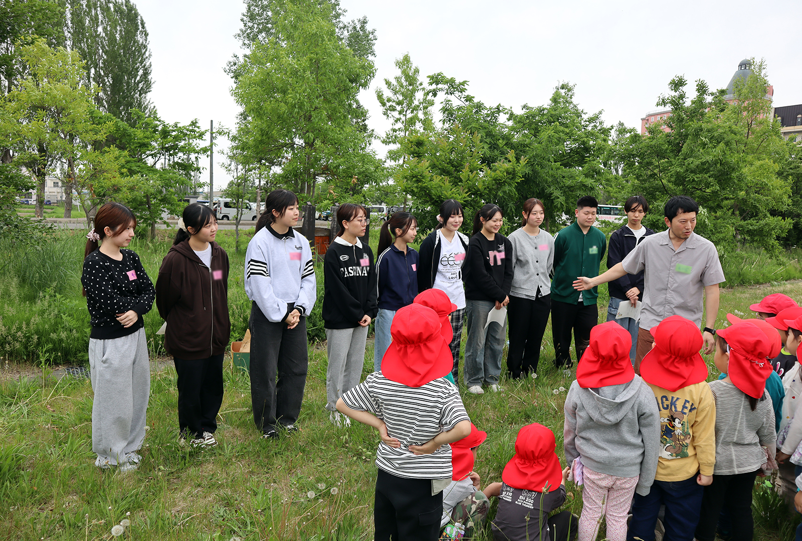ビオトープサークルが附属幼稚園との合同保育を実施しました